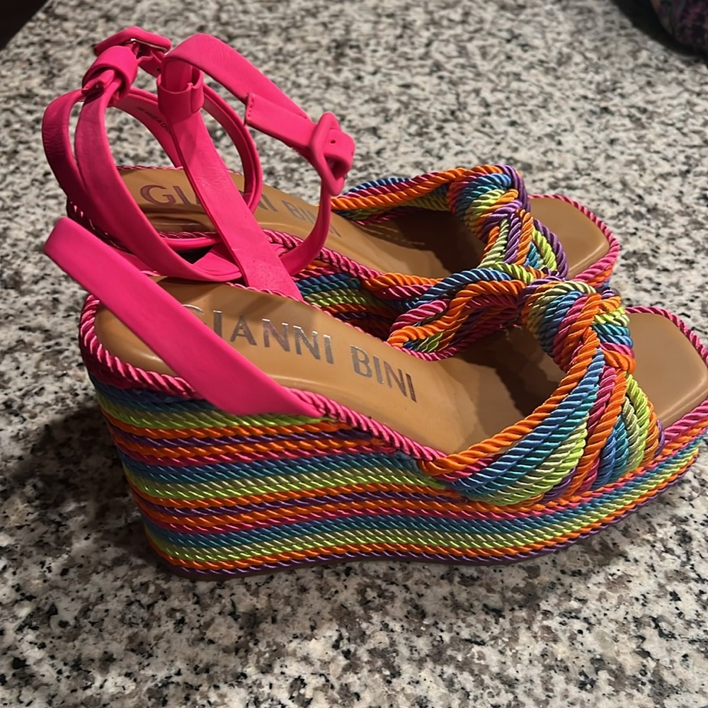 Gianni Bini Leena Rainbow Platform Cord Knot Wedge Sandals - Picture 3 of 9